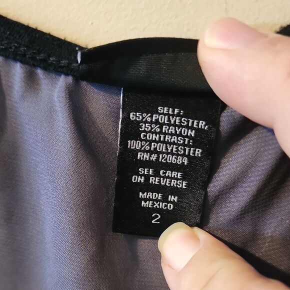 Torrid Black Graphic Relaxed Tank Top Size 2 - Picture 3 of 4